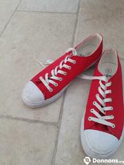 Chaussures rouge T.42