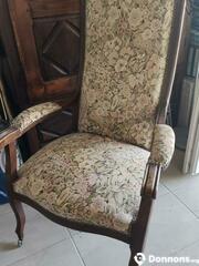 Authentique fauteuil Voltaire vintage