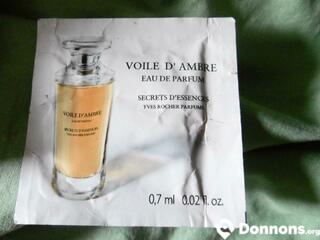 Échantillon parfum : voile d'ambre, Yves Rocher