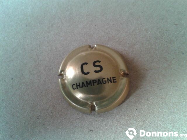 Capsule champagne doree