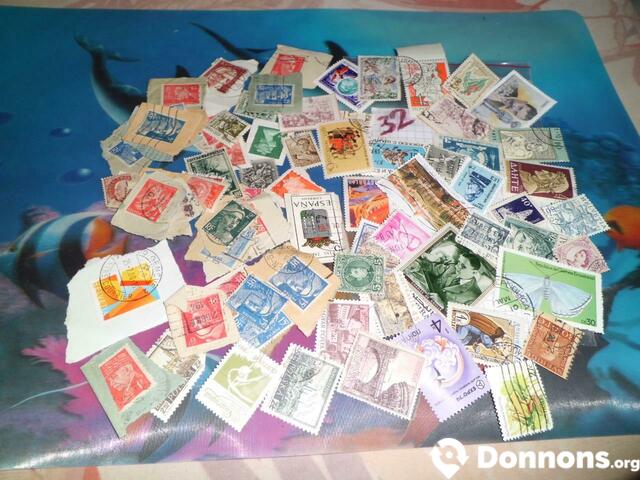 Lot de timbres monde 32