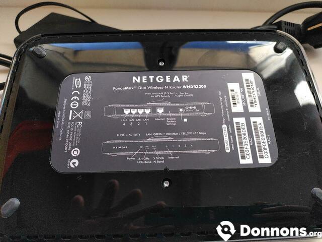 Routeur Netgear WNDR3300