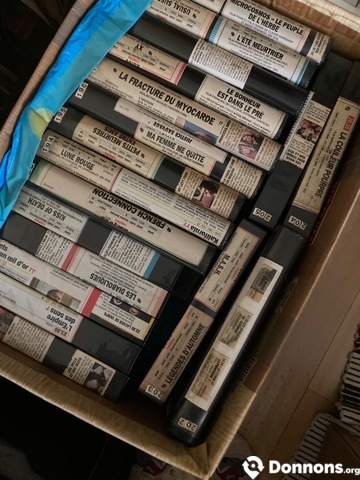 250 Cassettes VHS enregistrées