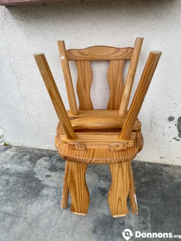 2 chaises à restaurer