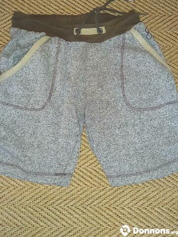 2 shorts taille s