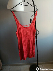 Robe rouge T.40
