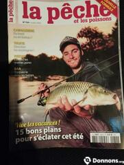 Lot de 8 magazines sur la pêche