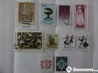 10 timbres us et coutumes Lot 1