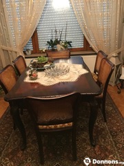 Photo Table et 6 chaises/buffet/vitrine