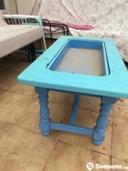 Petite table à “customiser”
