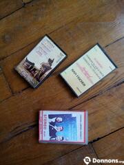 Trois cassettes