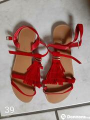 Sandale rouge pointure 39