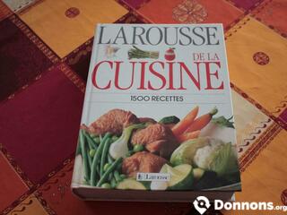 Livre "Le Larousse de la Cuisine"