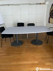 Table de réunion / table