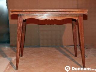 Table transformable