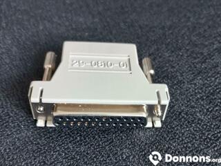 Photo Cisco router console port adapter DB25(F)-RJ45(M)