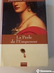 Roman de Juliette Benzoni "La Perle de l'Empereur"
