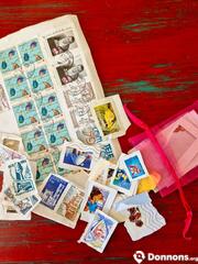 Lot de timbres modernes