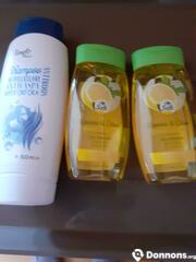2 produits corps citron verveine et 1 shampooing