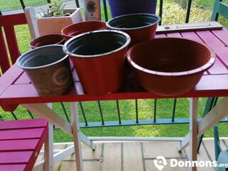 6 Petits pots en plastique pour plants