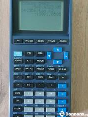 Calculatrice Texas Instruments TI-82 Advanced
