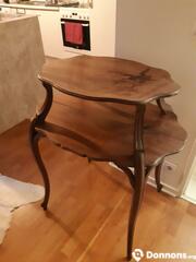 Table en bois à double plateau