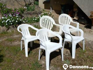 Chaises et fauteuils de jardin blanc
