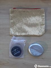 Lot maquillage: trousse + 2 miroirs