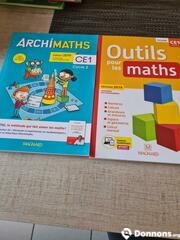2 manuels scolaires MATHS CE1