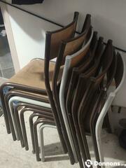 Photo Lot de 8 chaises anciennes en bois