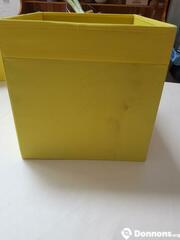 Photo Casier jaune Ikea