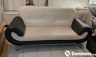 Canapé simili noir et blanc