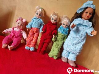 Lot de 5 poupées en bon état