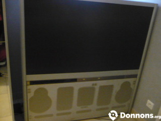 Photo Grande Télé meuble ancienne 120X125 cm