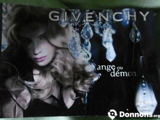 Échantillon parfum : Ange ou Démon, Givenchy