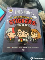 Livre stickers Harry Potter