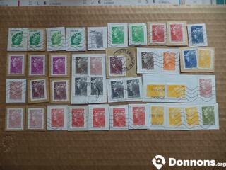 Lot de timbres Marianne de Beaujard