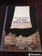 Livre Au coeur de Paris Un palais pour la justice